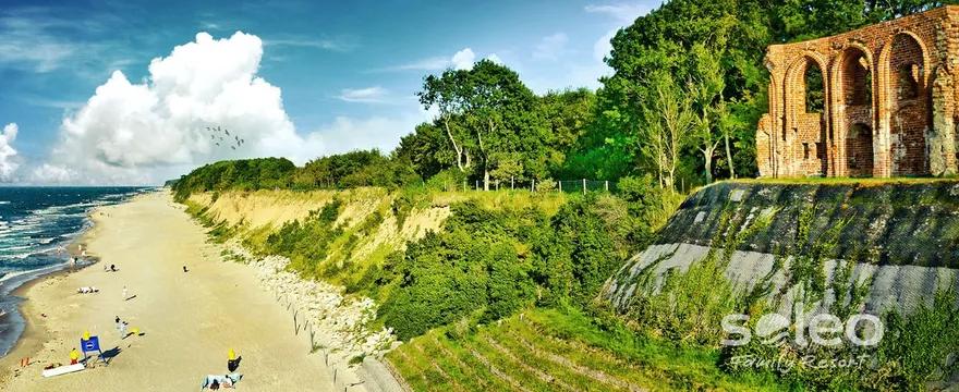 Domki nad morzem na majowy wyjazd z dziećmi – jak zaplanować idealny rodzinny pobyt?