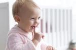 Kiedy dziecku wychodzą zęby? Z tym bywa różnie