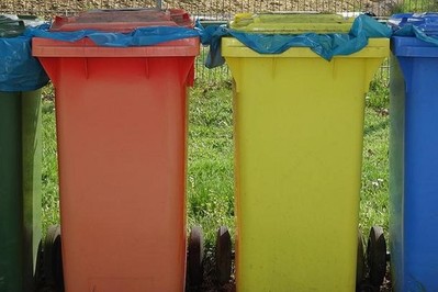 Jak segregować śmieci 2020? Nowe zasady już weszły w życie: PRZEWODNIK