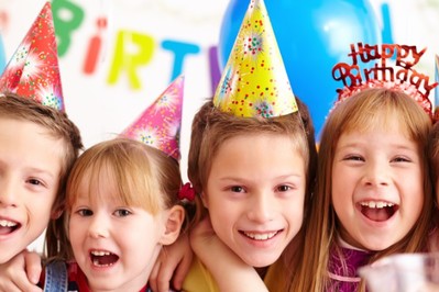 Bajkowe urodziny – dlaczego warto zrobić tematyczne urodziny dla dziecka?