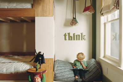 Jak wykorzystać napisy we wnętrzach?