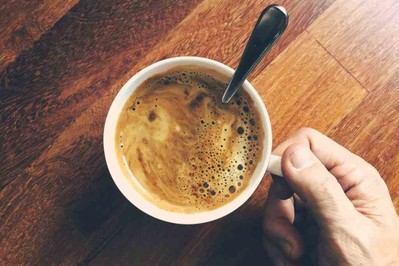 Rodzaje kawy rozpuszczalnej – jakie napoje z nich przyrządzisz?