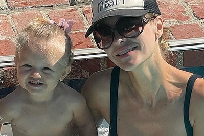Joanna Krupa pokazała zdjęcie z córką w basenie. Internauci ostrzegają!