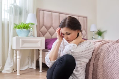 Menopauza – jak skutecznie radzić sobie z jej objawami?