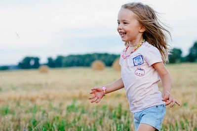 Jak utrzymać aktywność fizyczną dziecka podczas wakacji?