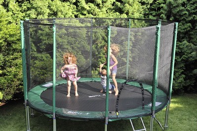 Skocz po zdrowie z trampoliną!