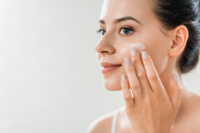 Etapy oczyszczania skóry – co, jak i dlaczego?