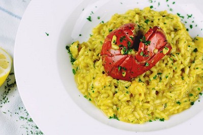 Makaron, ryż i kasza: przepisy na smaczne i zdrowe dania z domowych zapasów