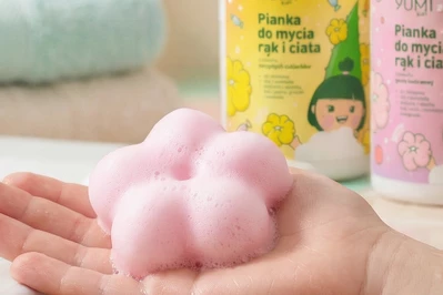 Małe rytuały, wielka frajda! Piankowe kwiatki od YUMI, które odmienią wieczór