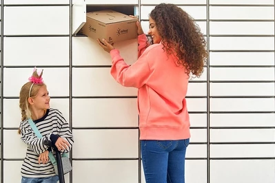 Jak szybko dostarczyć brakujące rzeczy do szkoły – nadanie paczki przez Paczkomat® w praktyce