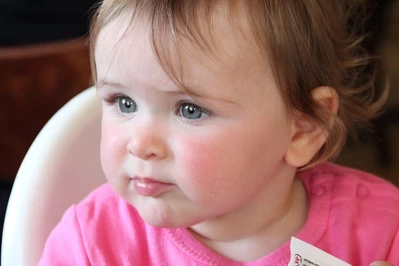 Jak wyrobić dziecku dow&oacute;d? KROK po KROKU