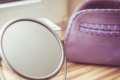 Kosmetyczka mamy: 8 rzeczy z apteki, kt&oacute;re zastąpią drogie kosmetyki
