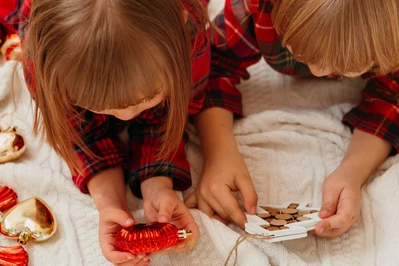 Proste dekoracje świąteczne DIY dla dzieci