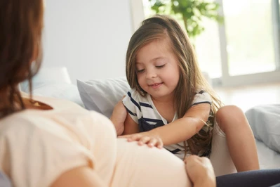 Wielka zmiana. Kiedy powiedzieć dziecku, że będzie miało rodzeństwo?