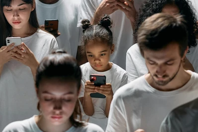 Uzależnienie wśród nastolatków – jak rozmawiać ze swoim dzieckiem