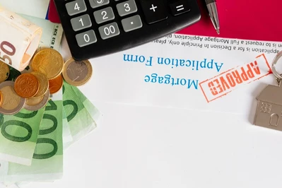 Bon na 100 tys. zł za trzecie dziecko? Co dokładnie proponuje PiS?