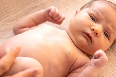 Pielęgnacja kikuta pępowiny. Aktualne zalecenia 2026