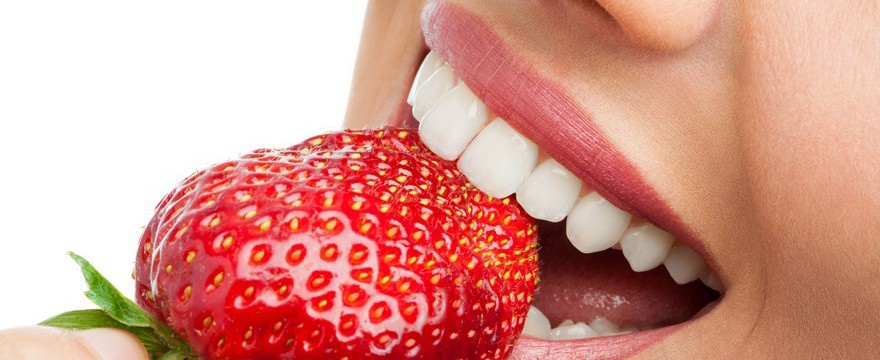 Jak dbać o zęby? Co trzeba wiedzieć i czego należy unikać?