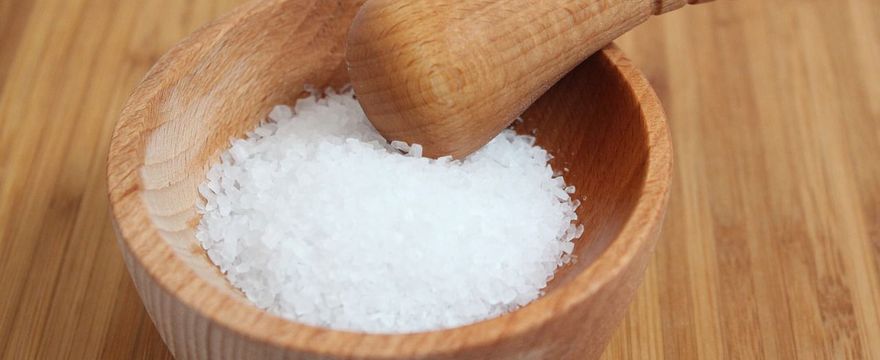 Sól emska – na co się ją stosuje i jak działa?