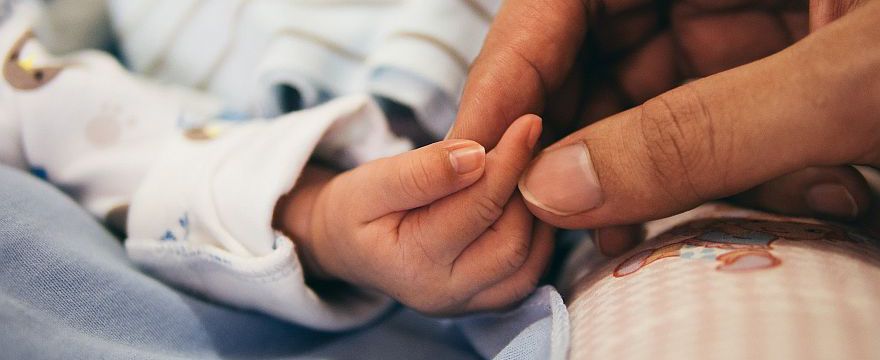 Grypa w ciąży: czy jest groźna dla dziecka i mamy?