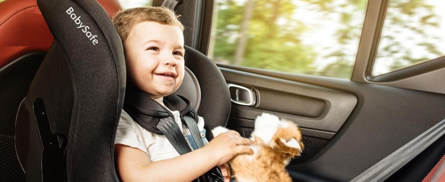 Jak wybrać dobry fotelik samochodowy dla dziecka?