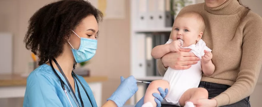 Szczepienie przeciw błonicy – co powinieneś wiedzieć?