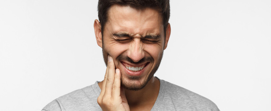 Ból zęba – jak go złagodzić przed wizytą u dentysty?