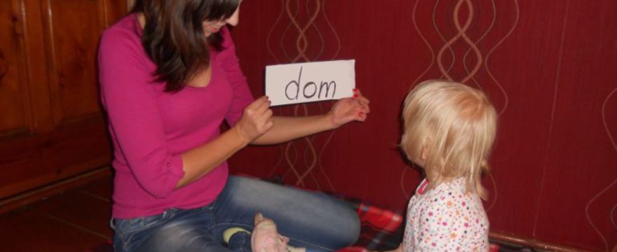 Metoda Domana – jak nauczyć małe dziecko czytać?