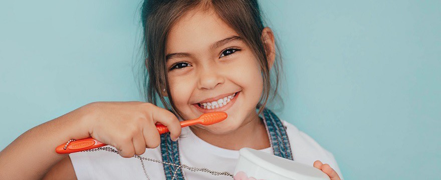 Jak dbać o higienę jamy ustnej u dzieci?