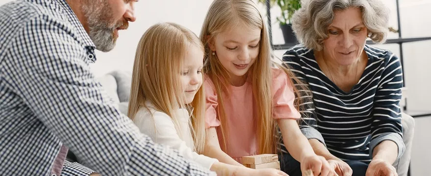 KONKURS: podaruj czas Babci i Dziadkowi i wygraj NAGRODY!