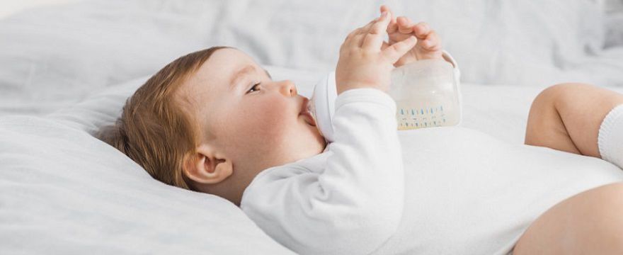 Jak wybrać mleko modyfikowane dla dziecka po 6. miesiącu życia?
