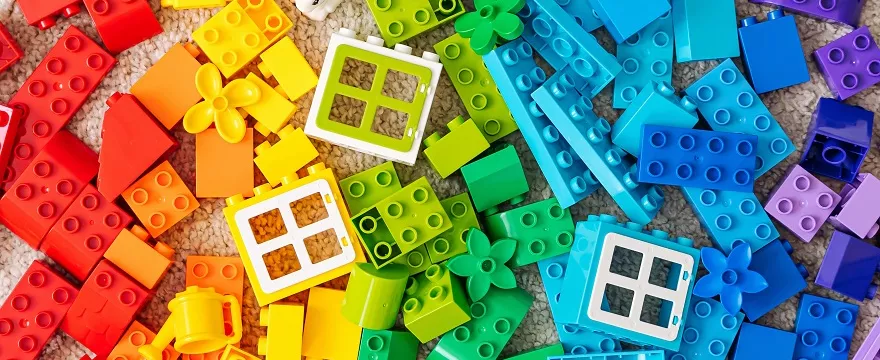LEGO - uniwersalny prezent dla dzieci i młodzieży