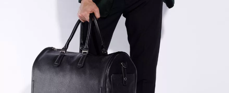 Walizka czy torba podróżna – co wybrać na długie wakacje?