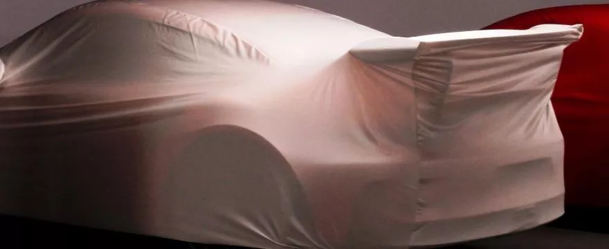 Czym kierować się wybierają plandekę ochronną na samochód?