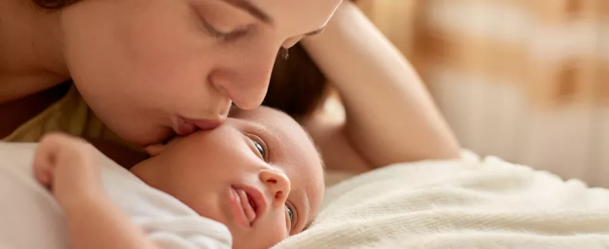 Becikowe 2026 – komu przysługuje i na jakich zasadach