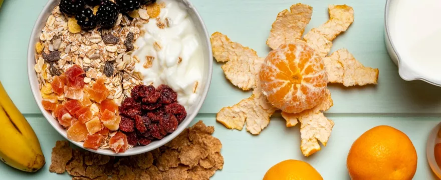 Dlaczego lepiej dać dziecku jabłko niż szklankę soku? 5 zdrowych przekąsek dla dzieci