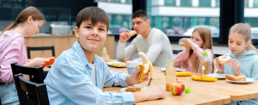 Nowe przepisy żywieniowe w 2026 dla szkół i przedszkoli