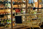 Dietetyk radzi: co kryje się na sklepowych p&oacute;łkach, czyli jak czytać etykiety produkt&oacute;w spożywczych!