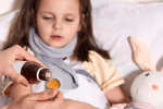 GIS ostrzega: popularny syrop dla dzieci zawiera produkt leczniczy