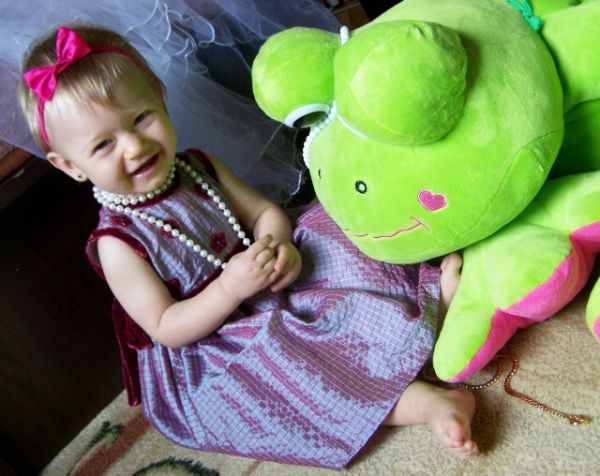Mała Królewna i jej ukochana żaba
