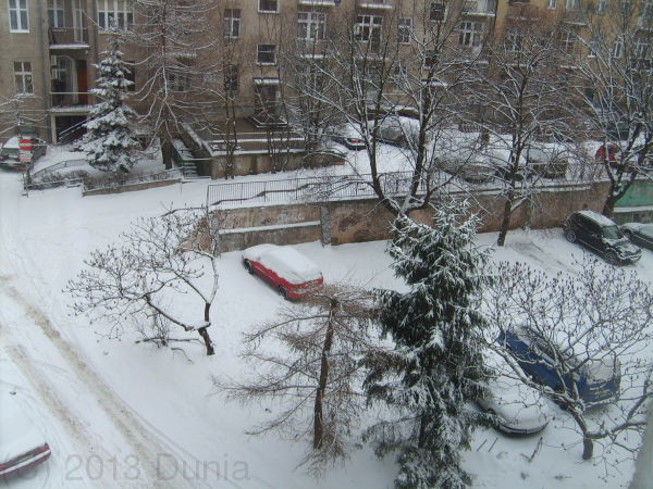 Wiosna astronomiczna a za oknem.....20.03.2013