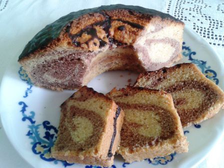 Babka dwukolorowa