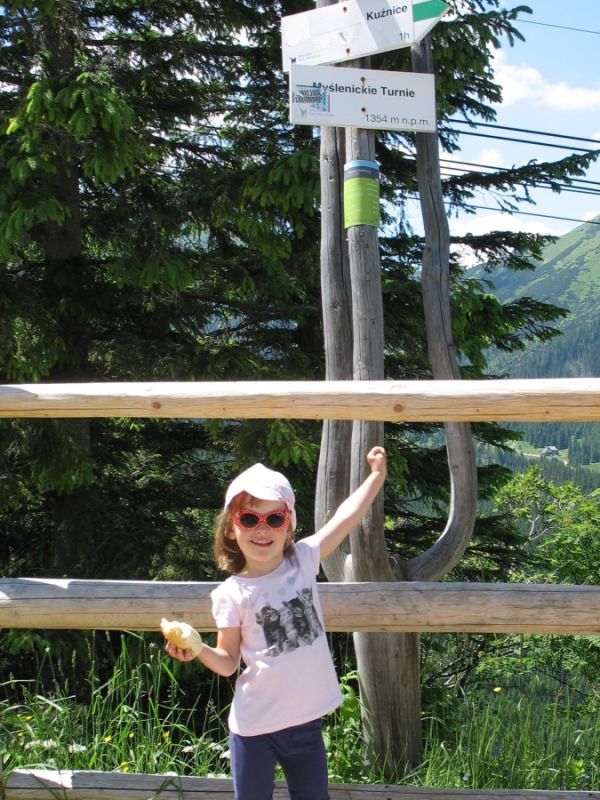 Nasza tatrzańska przygoda - 3,5-letnia Lena dzielnie maszeruje na Kasprowy Wierch ...
