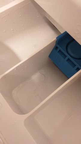 wyczyszczona szufladka pralki.jpg