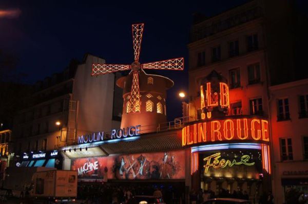 Francja - Moulin Rouge