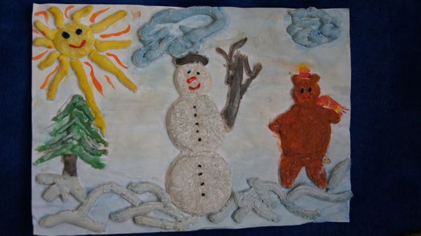 Moniczka lat 7 - wspomnienia o zimie z masy solnej i pomalowane farbkami