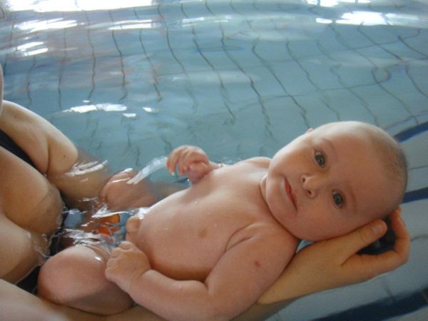 Kosmyk na basenie [4 miesiąc życia]