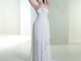 Suknia z kolekcji White One 2010 (www.coline.pl)
